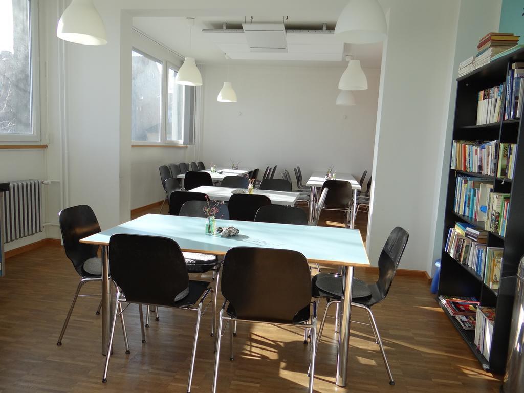 Hostel ชตราลซุนด์ ภายนอก รูปภาพ