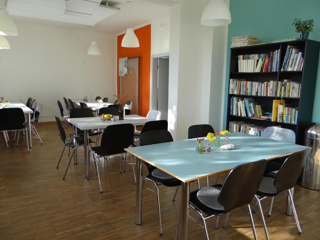 Hostel ชตราลซุนด์ ภายนอก รูปภาพ